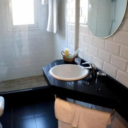 Embarcadero De Calahonda De Granada Carchuna